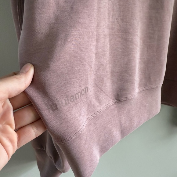 Lululemon Perfectly Oversized Cropped Crew
*softstreme* - Pink - Size 10 - Picture 7 of 14